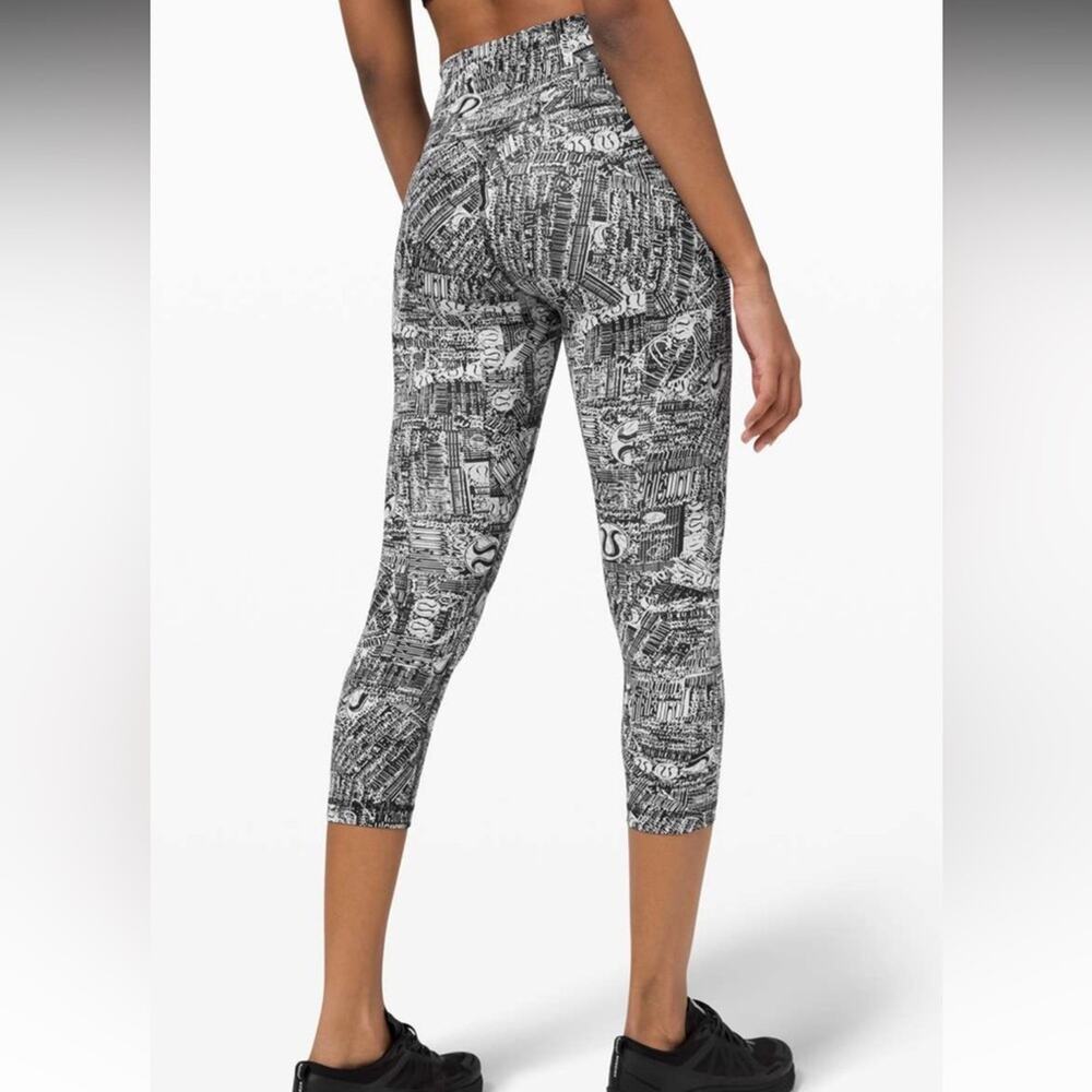 Lululemon Wunder Train High-Rise Crop 21" Tear It Up Alpine White Black - Picture 10 of 10